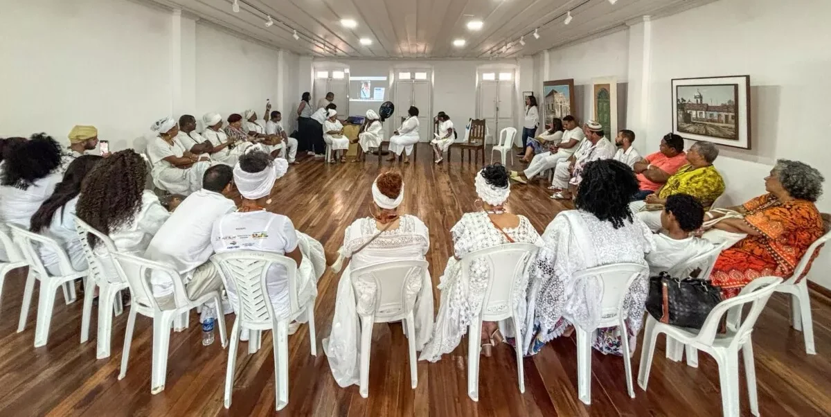 Cultura-realiza-escuta-publica-com-o-segmento-de-Matriz-Africana-em-Cabo-Frio-2