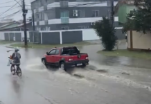 Vereador cobra providências do poder público após alagamentos em Rio das Ostras