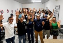 Luciana Polati visita bairros de Rio das Ostras para dialogar com moradores