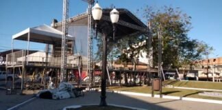 Cine Zezé Motta promove sessão gratuita de cinema ao ar livre em Araruama